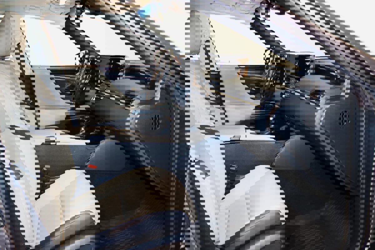 Used 2021 Lexus ES 250 w/ Premium Package image 53