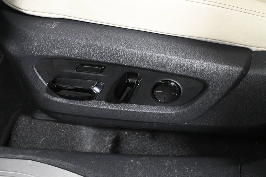 Used 2024 Lexus RX 350 AWD w/ Convenience Package image 27