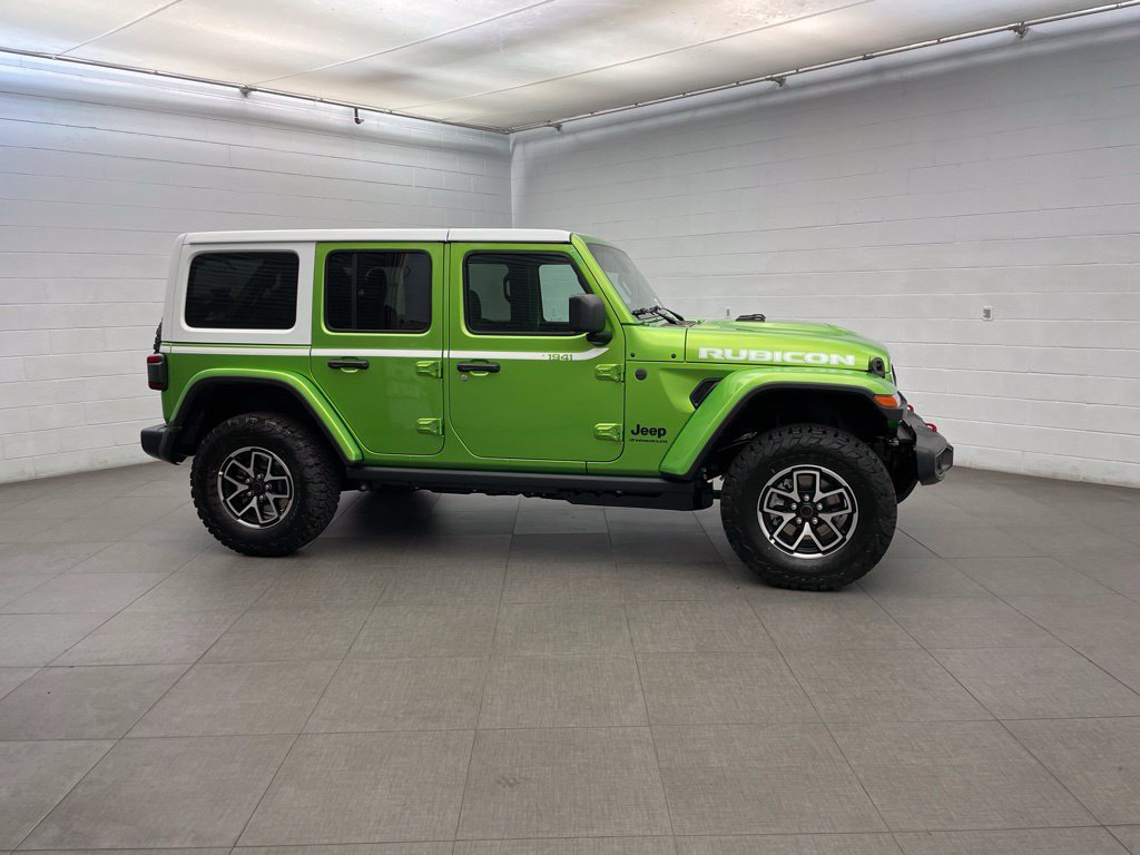 New 2026 Jeep Wrangler Unlimited Rubicon w/ Whitecap Package AWD/4WD image 2