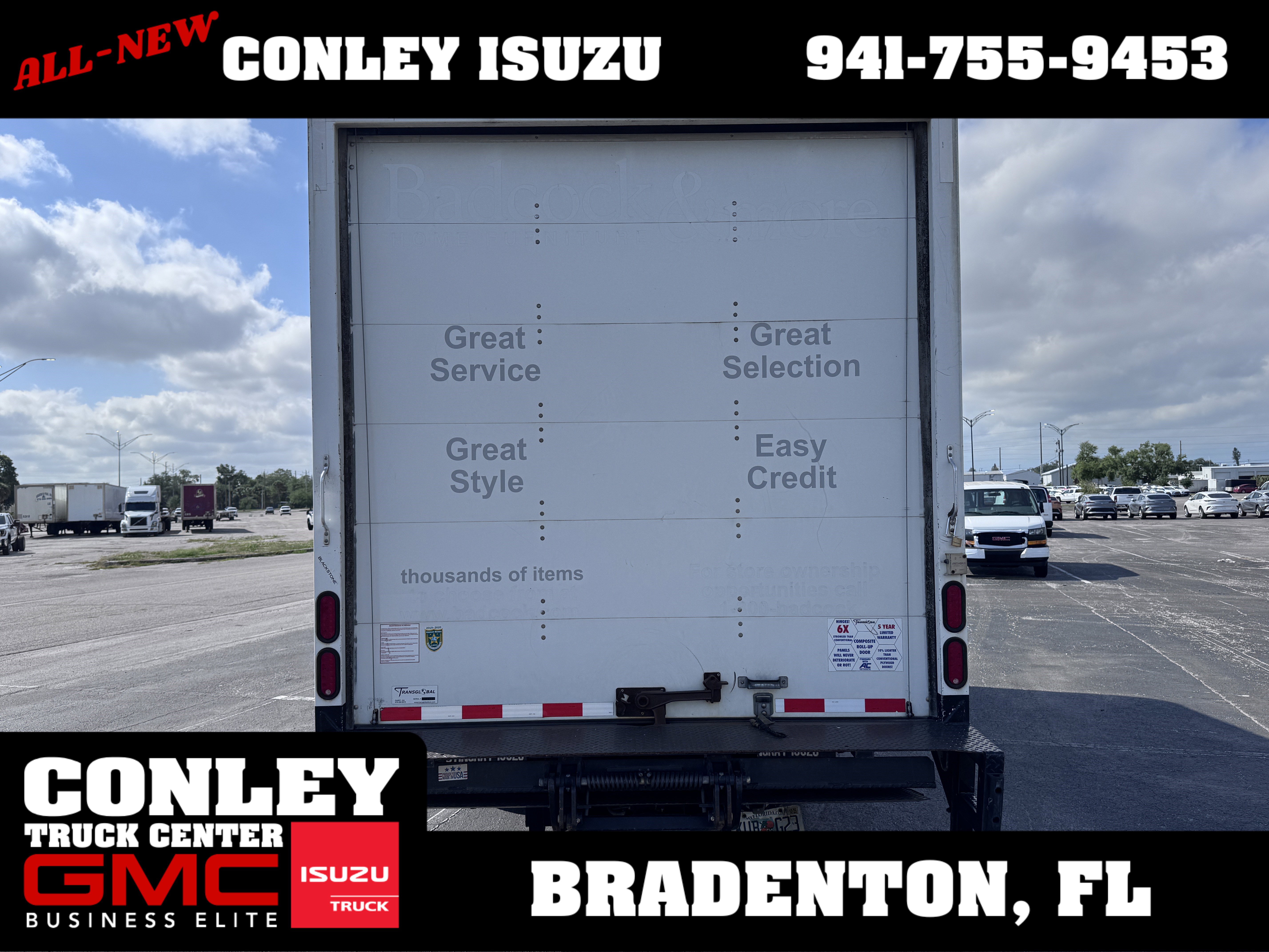 Used 2018 Isuzu NPR RWD image 6