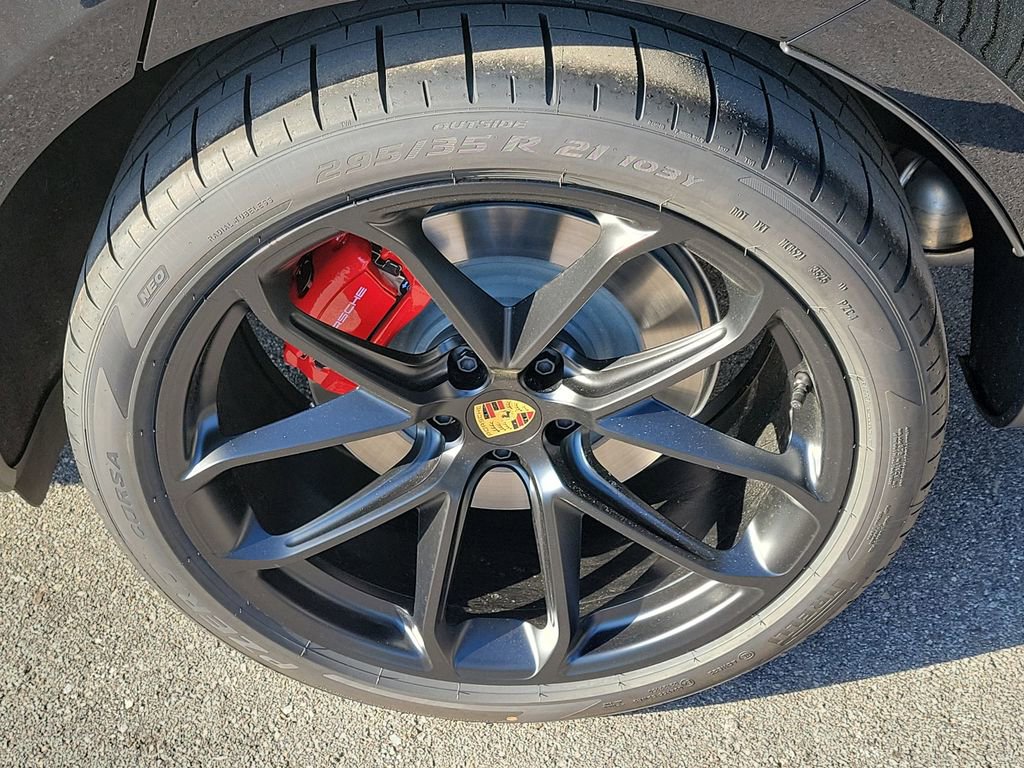 New 2026 Porsche Macan GTS image 11