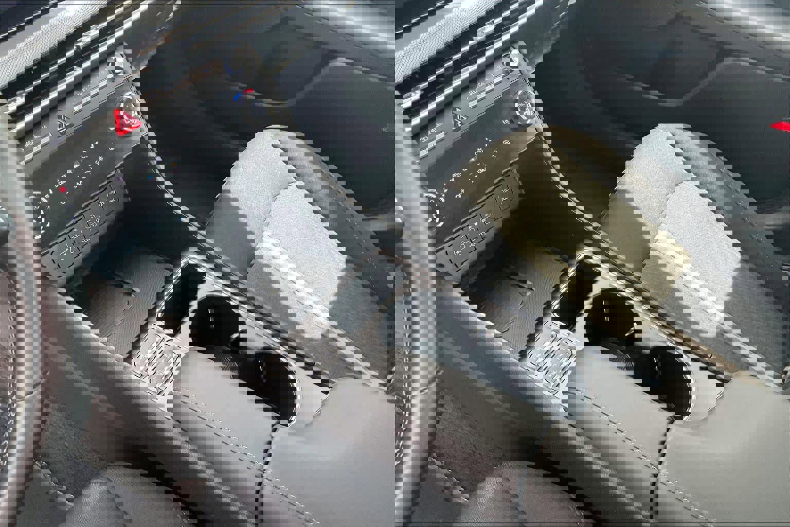 Certified 2025 Hyundai Sonata SEL image 17