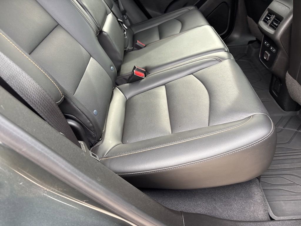 Used 2021 Chevrolet Equinox Premier AWD/4WD image 23