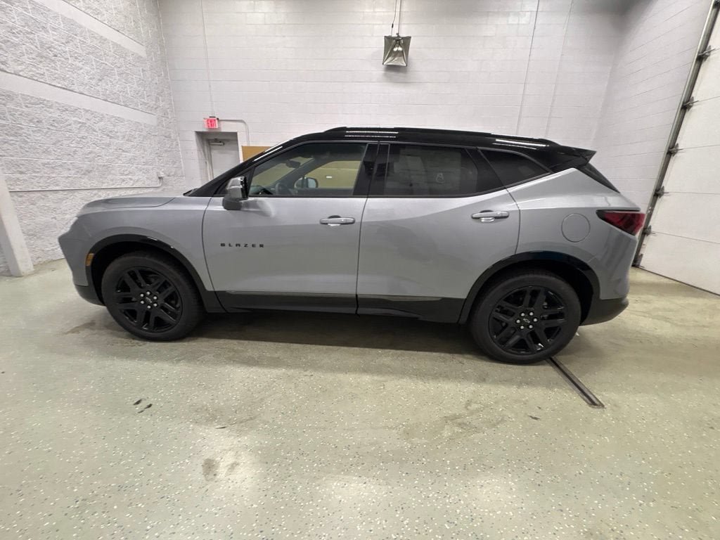 New 2026 Chevrolet Blazer RS w/ Driver Confidence II Package AWD/4WD image 7