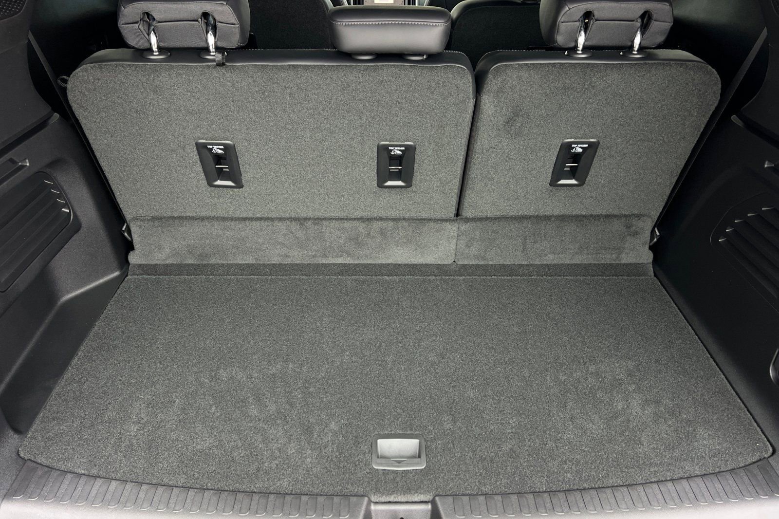 New 2026 GMC Acadia Denali w/ Super Cruise Package FWD image 15
