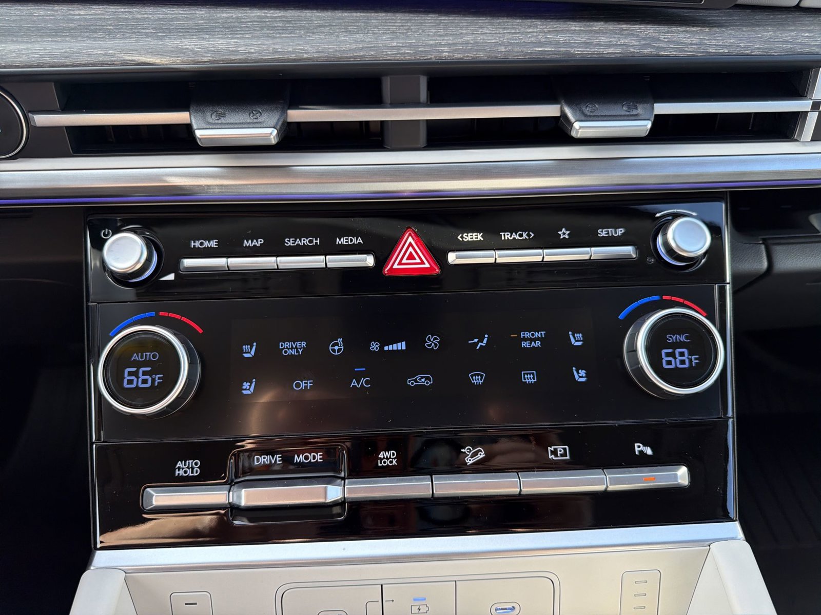 New 2027 Hyundai Santa Fe Limited AWD/4WD image 21
