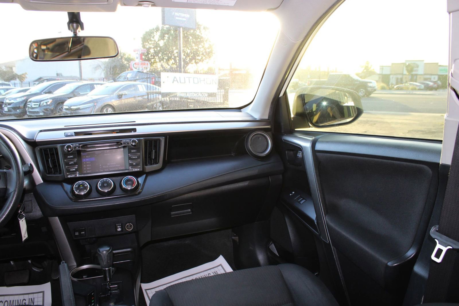 Used 2016 Toyota RAV4 LE image 16