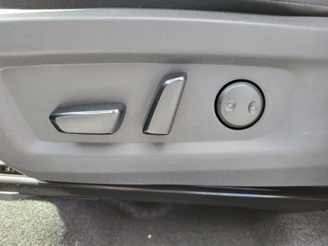 New 2025 Nissan Murano SV image 9