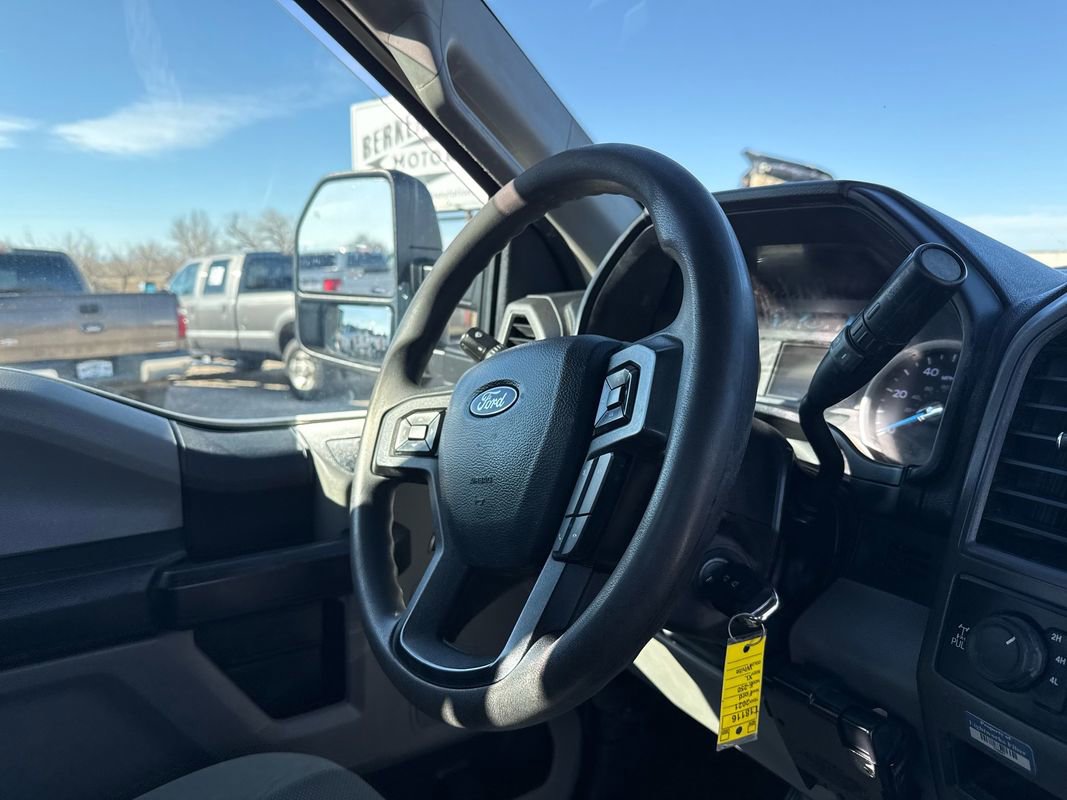 Used 2021 Ford F250 XL w/ Power Equipment Group image 17