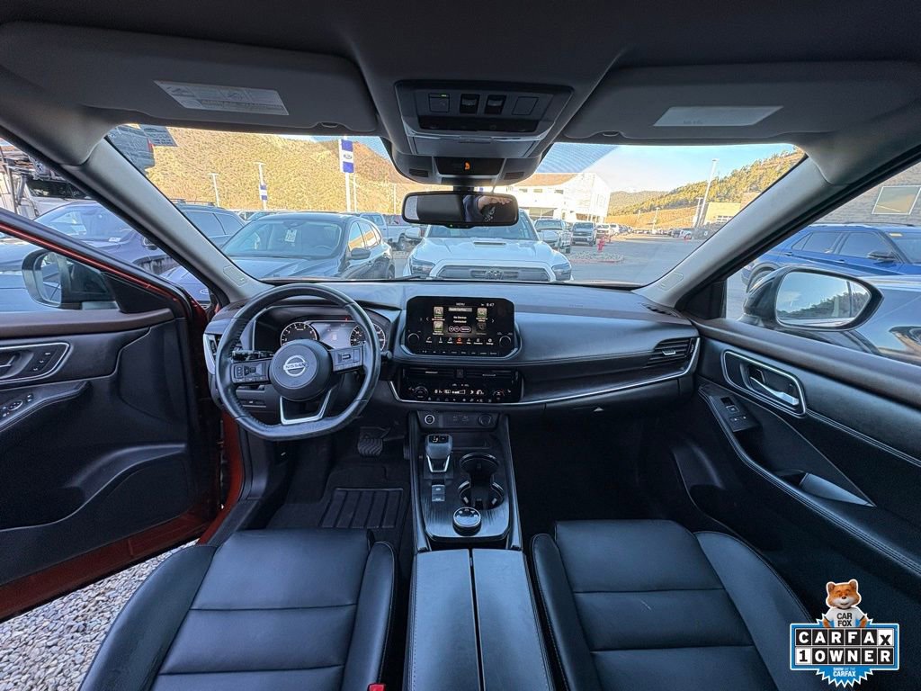 Used 2021 Nissan Rogue SL w/ Premium Package image 6