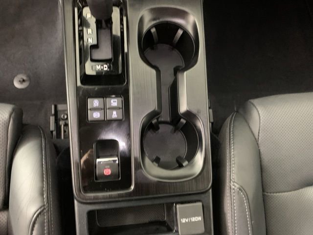 Used 2026 Subaru Outback Touring XT image 25