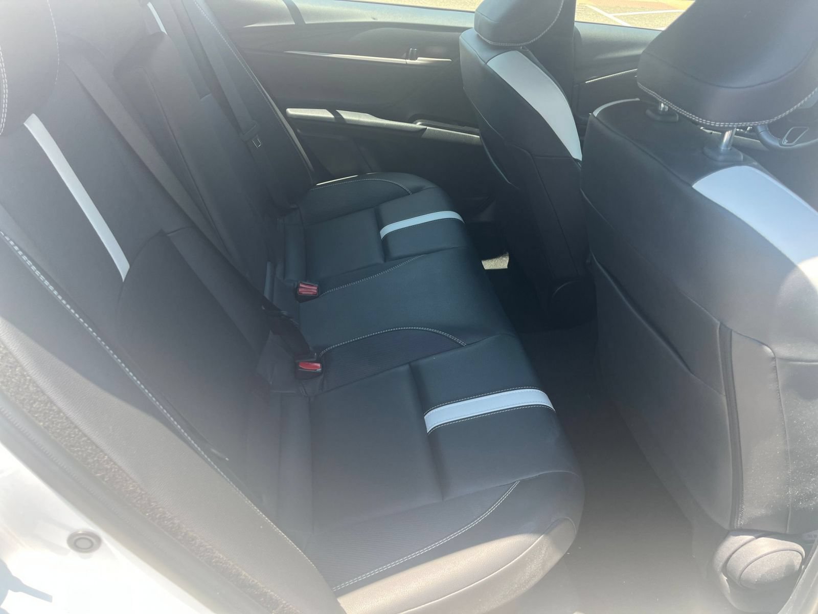 Used 2025 Toyota Camry SE FWD image 38