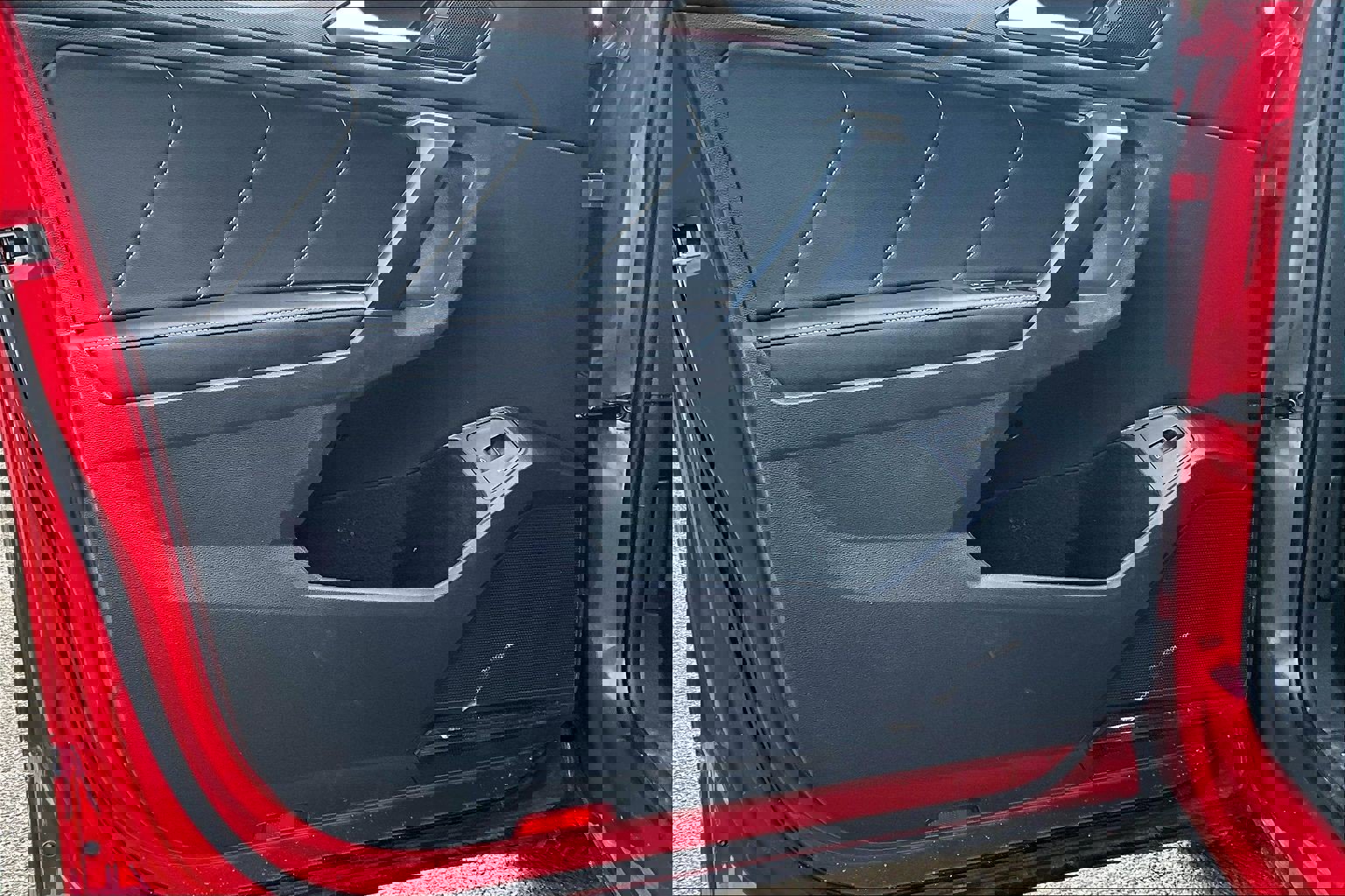 Used 2024 Volkswagen Tiguan SE R-Line image 22