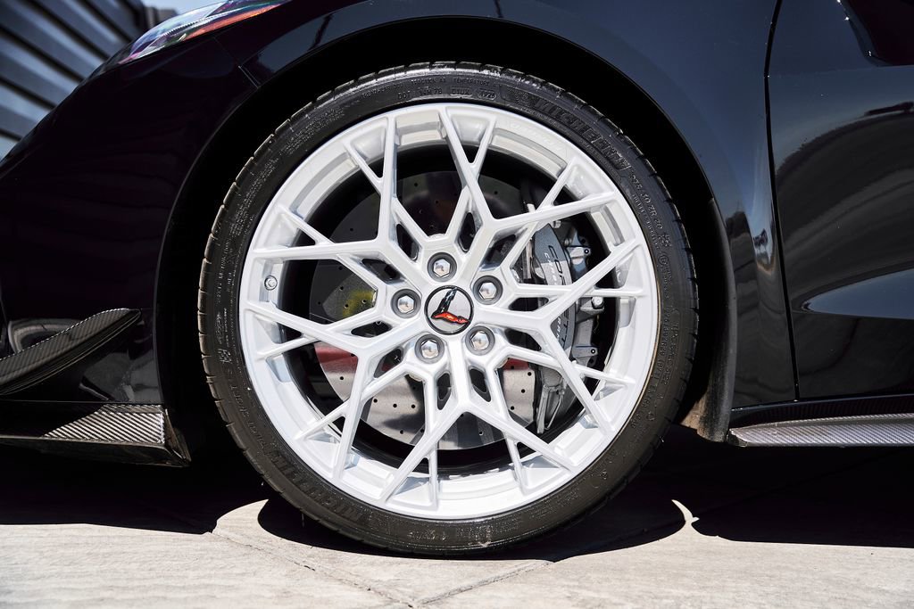 Used 2026 Chevrolet Corvette ZR1 w/ ZR1 Carbon Fiber Aero Package image 3