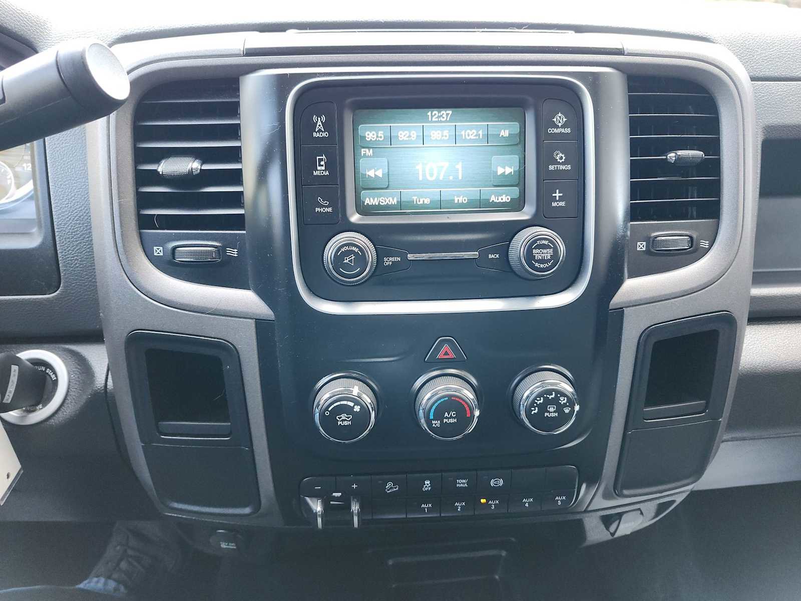 Used 2018 RAM 2500 Tradesman w/ Chrome Appearance Group AWD/4WD image 13