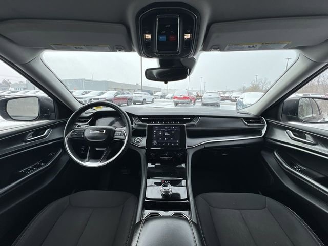 Used 2023 Jeep Grand Cherokee L Laredo w/ Luxury Tech Group I image 14