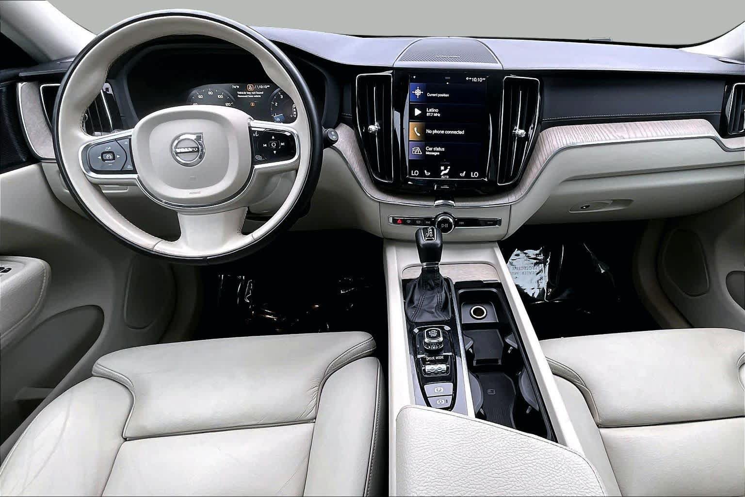 Used 2019 Volvo XC60 T5 Inscription AWD/4WD image 16