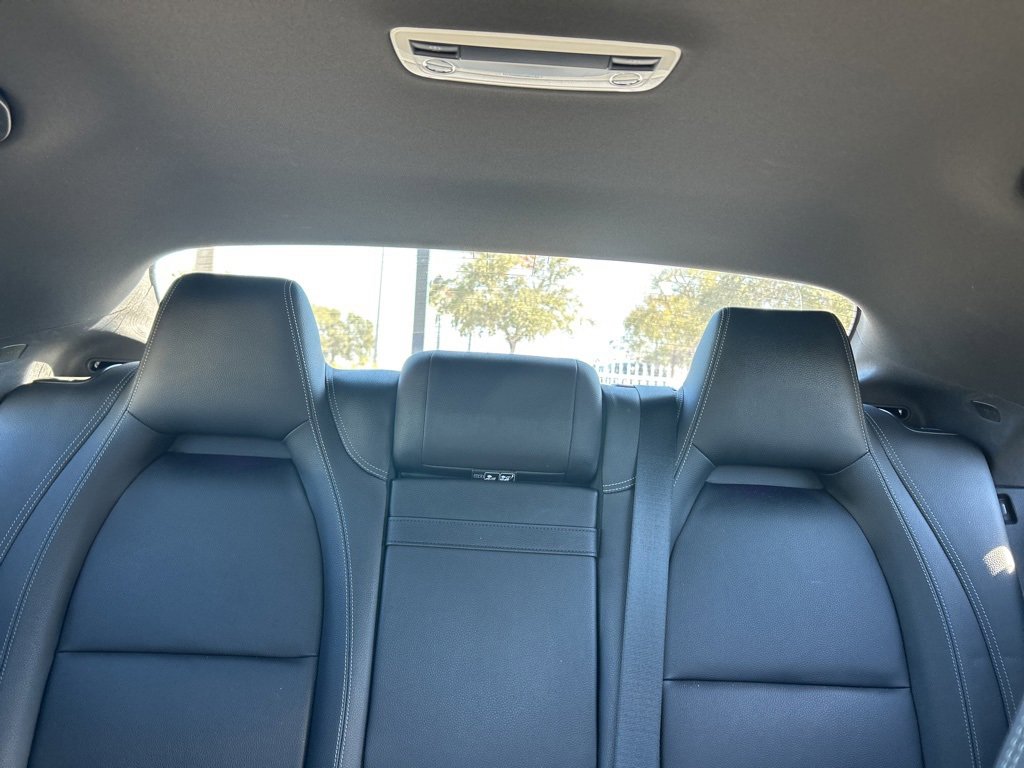 Used 2017 Mercedes-Benz CLA 250 4MATIC image 24