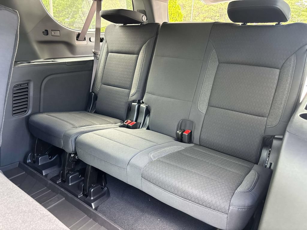 New 2026 Chevrolet Suburban LS AWD/4WD image 6