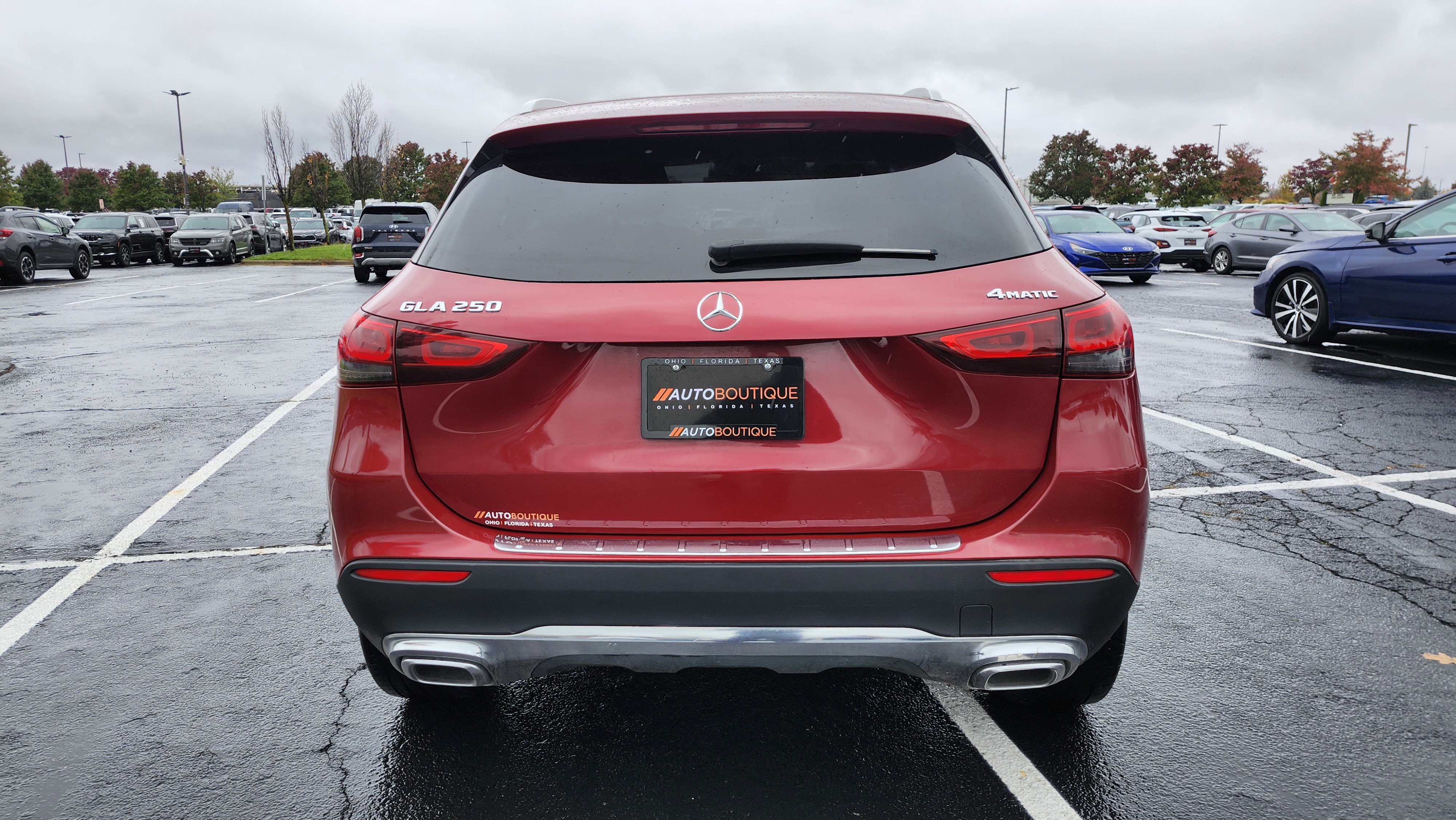 Used 2021 Mercedes-Benz GLA 250 4MATIC w/ Premium Package image 10