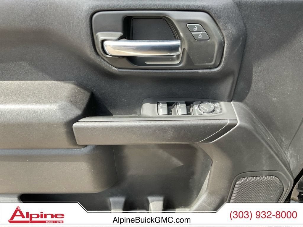 Certified 2024 Chevrolet Silverado 1500 Custom w/ LPO, Dark Essentials Package AWD/4WD image 18