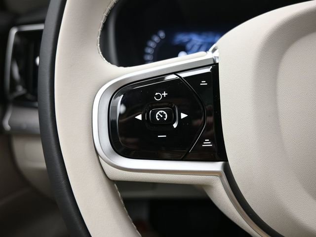 New 2026 Volvo XC90 B6 Ultra w/ Protection Package image 25