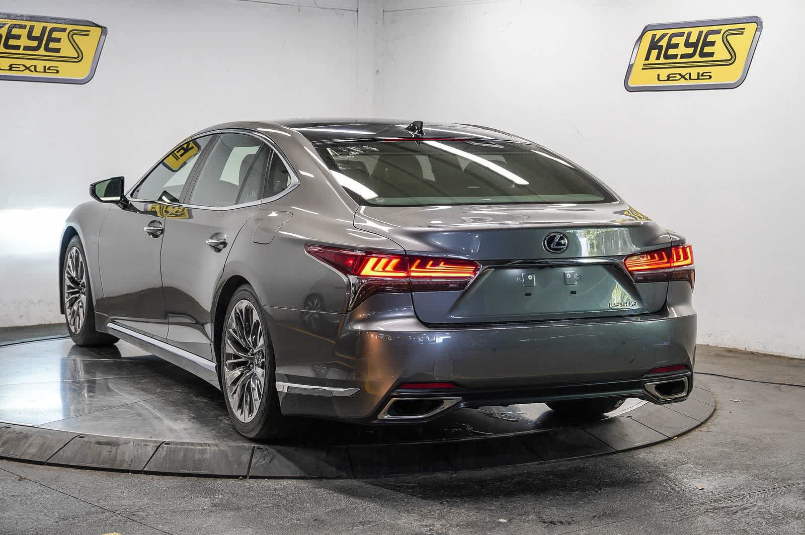 Used 2020 Lexus LS 500 w/ Interior Upgrade Package RWD image 2
