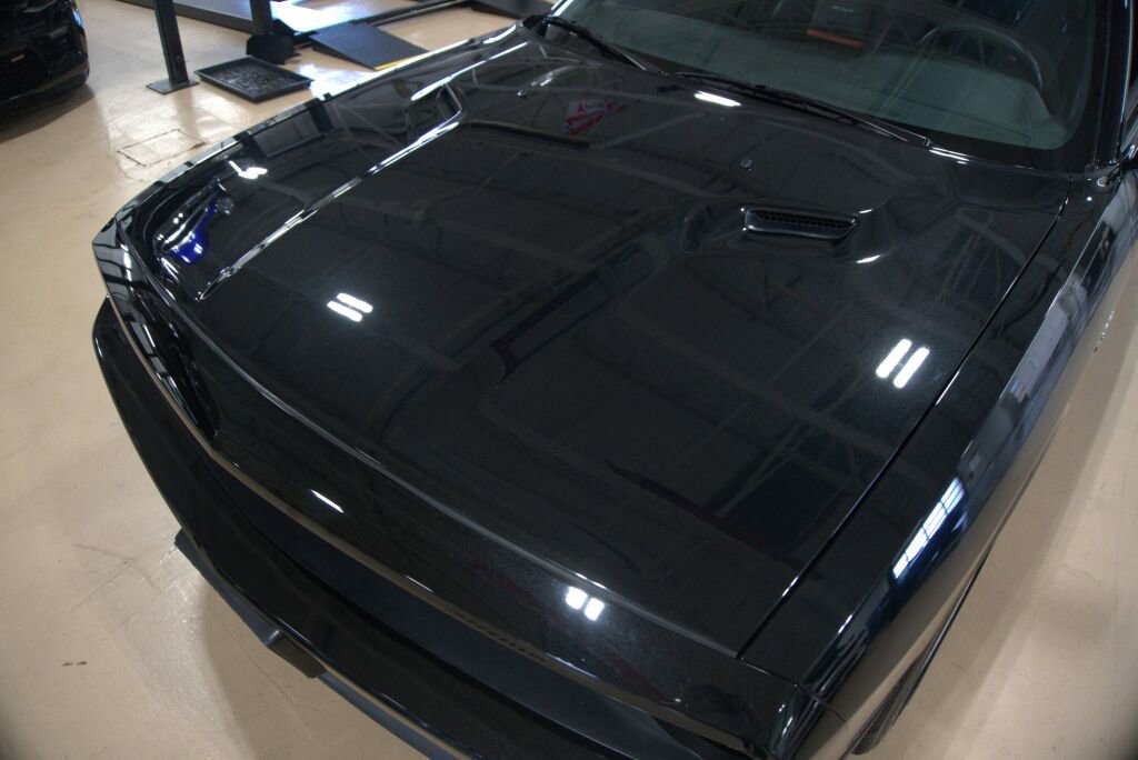 Used 2014 Dodge Challenger SRT8 w/ Harman/Kardon Audio Group image 11