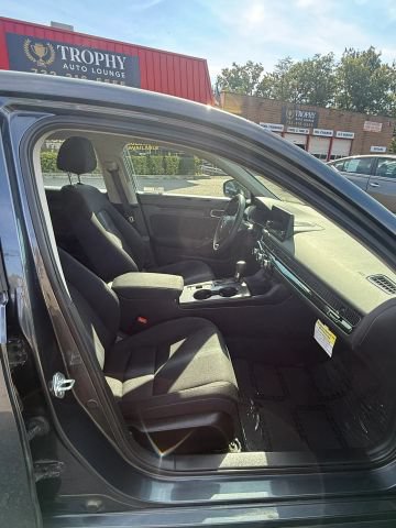 Used 2024 Honda Civic LX image 10