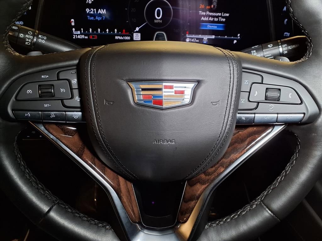 Used 2023 Cadillac Escalade Sport Platinum w/ LPO, ONYX Package image 7