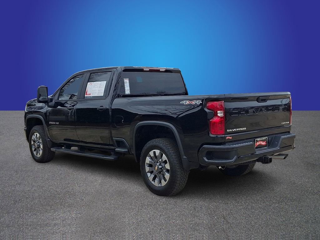 Used 2025 Chevrolet Silverado 2500 Custom image 6
