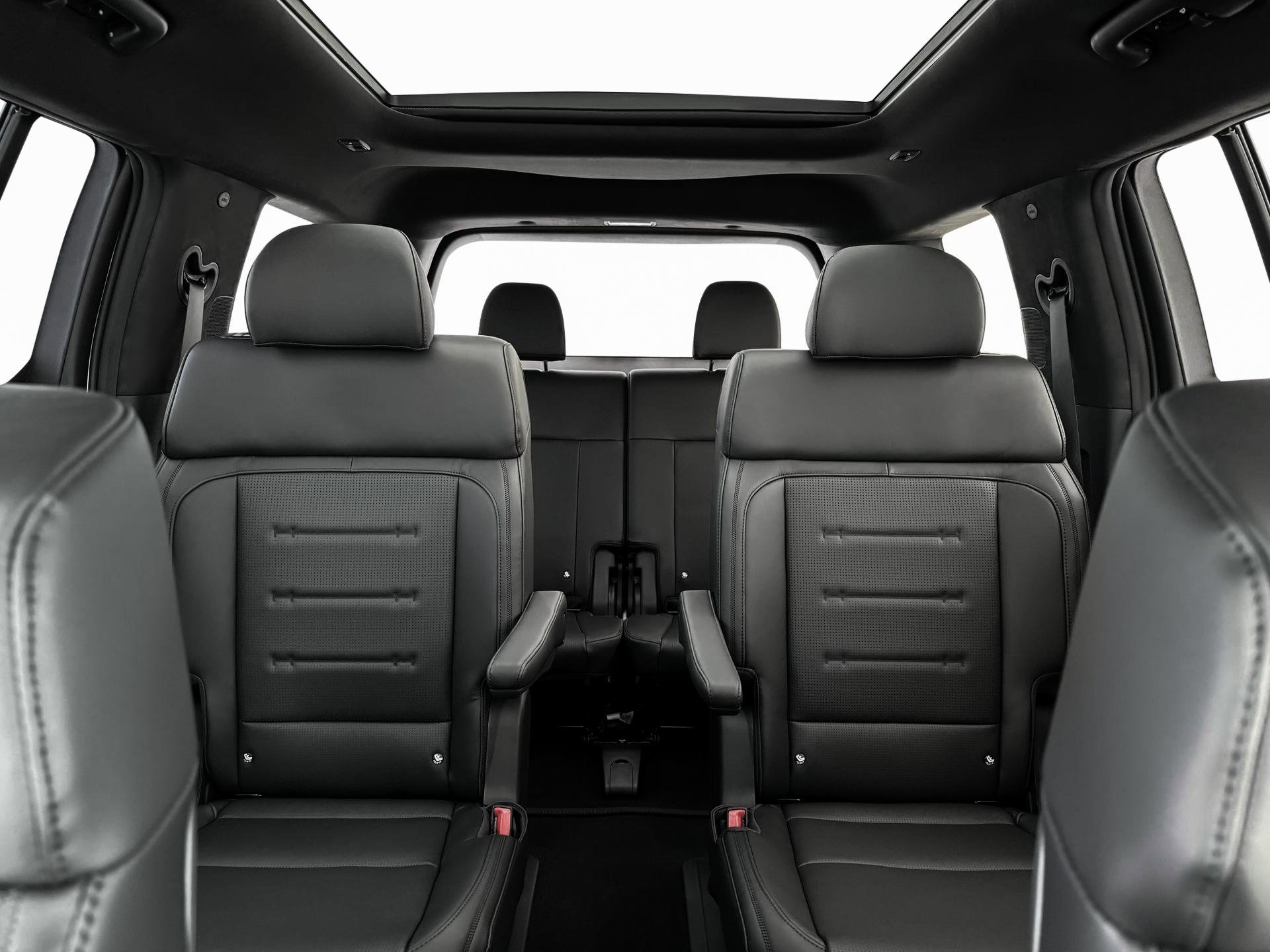 New 2025 Hyundai Santa Fe Calligraphy AWD/4WD image 16