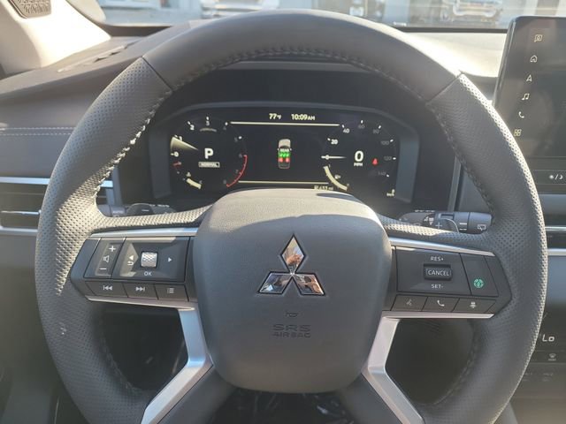 New 2026 Mitsubishi Outlander SE FWD image 24