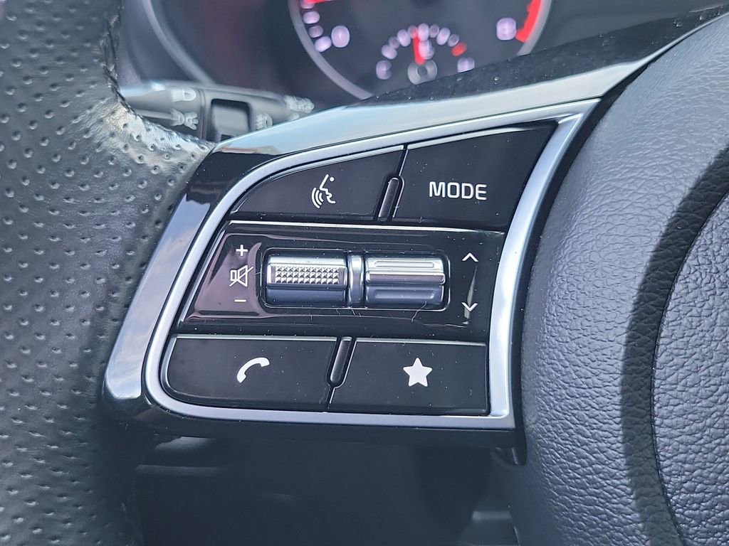 Used 2023 Kia Forte GT-Line w/ GT-Line Technology Package image 5