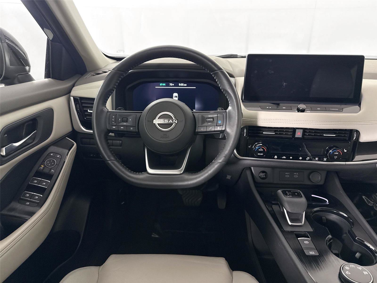 Used 2024 Nissan Rogue SL AWD/4WD image 31