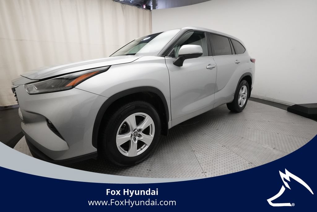 Toyota Highlander LE for Sale - Kelley Blue Book