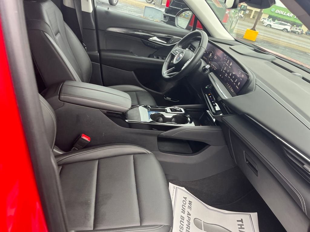 Used 2025 Buick Envision Preferred image 26