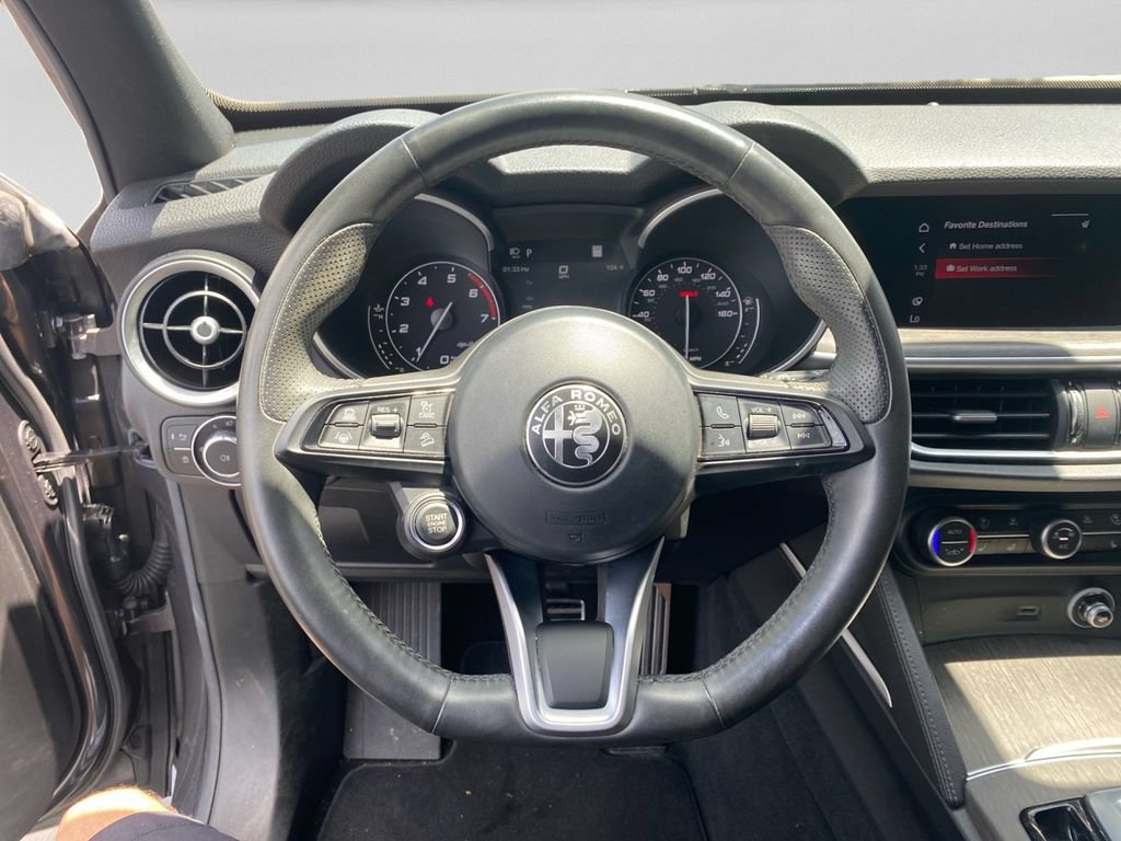 Used 2023 Alfa Romeo Stelvio Ti w/ Active Assist Plus Package AWD/4WD image 12