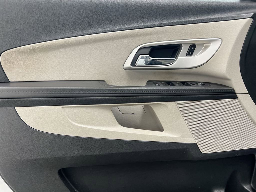 Used 2017 Chevrolet Equinox LT w/ Convenience Package image 20