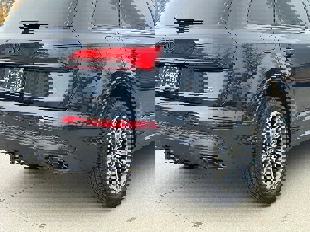 New 2026 Audi Q7 2.0T Premium image 15