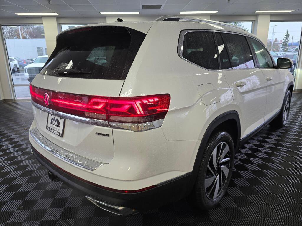 New 2026 Volkswagen Atlas SEL image 4