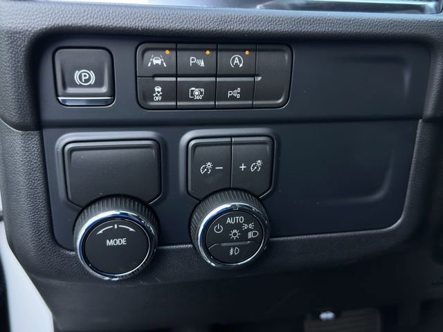New 2026 Chevrolet Suburban RST w/ Comfort Package RWD image 15