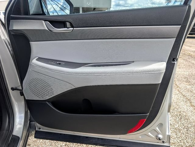 Used 2022 Hyundai Palisade SEL w/ Premium Package FWD image 11