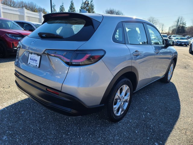 Certified 2023 Honda HR-V LX image 5