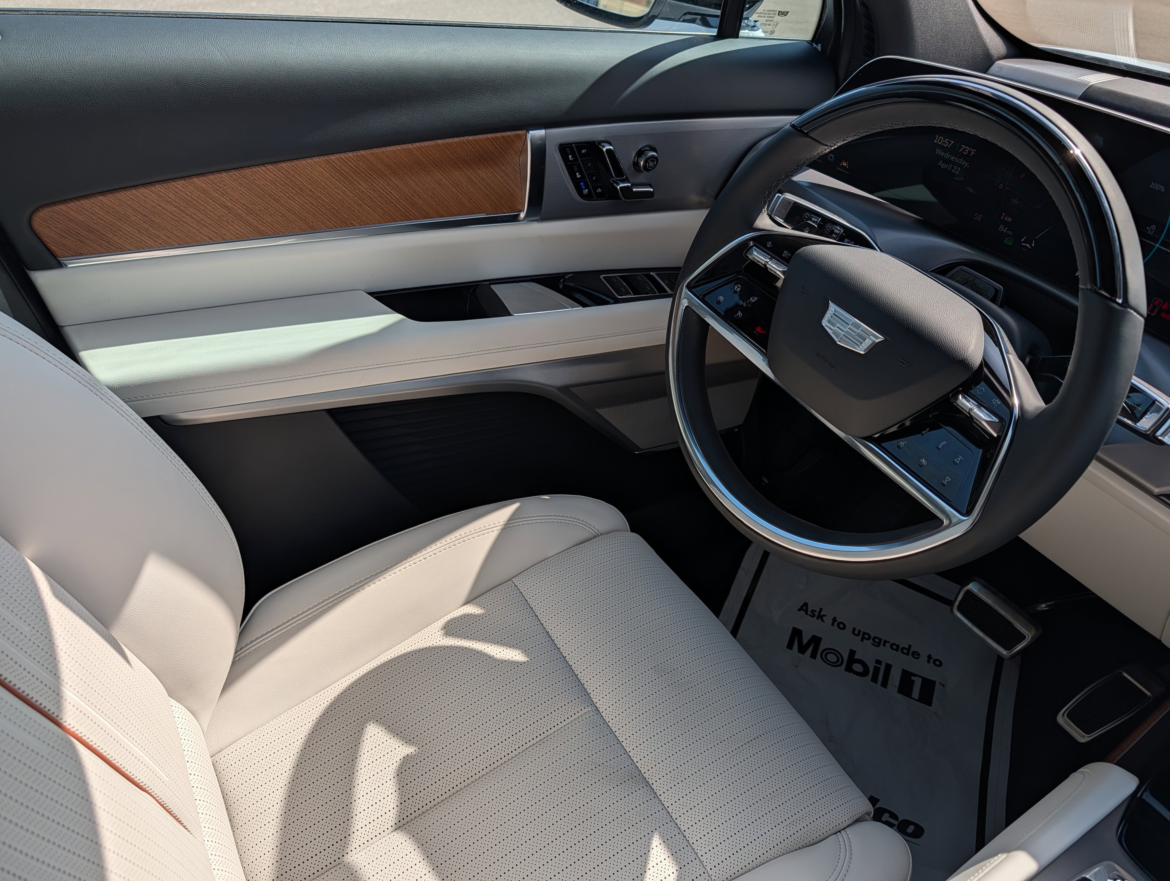 New 2026 Cadillac Vistiq Sport AWD/4WD image 7