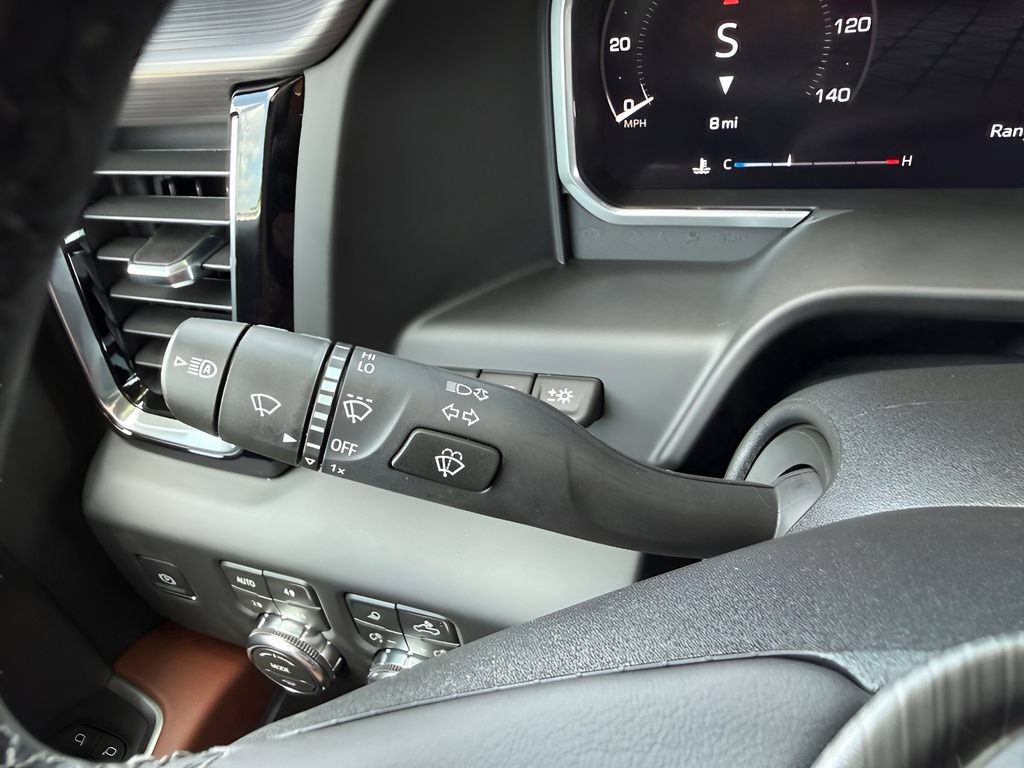 New 2026 GMC Sierra 2500 Denali Ultimate AWD/4WD image 17