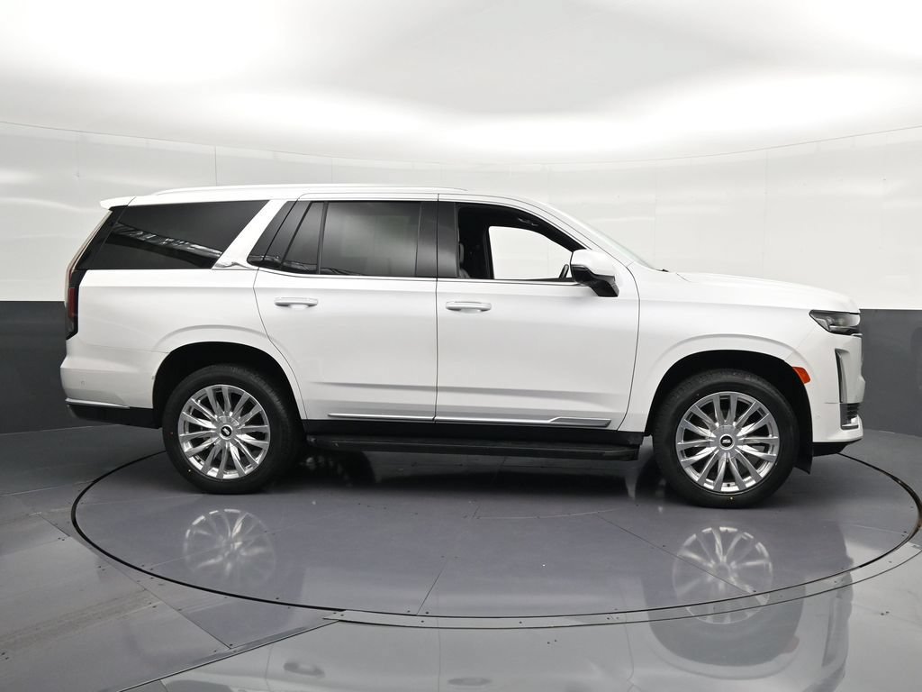 Used 2023 Cadillac Escalade Premium Luxury RWD image 4