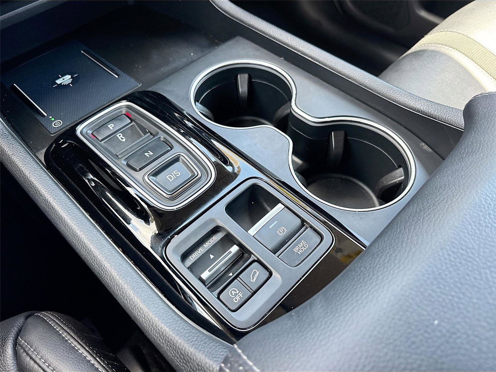 Certified 2024 Honda Pilot Touring image 20