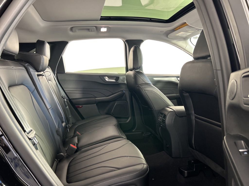 New 2026 Ford Escape Platinum image 26