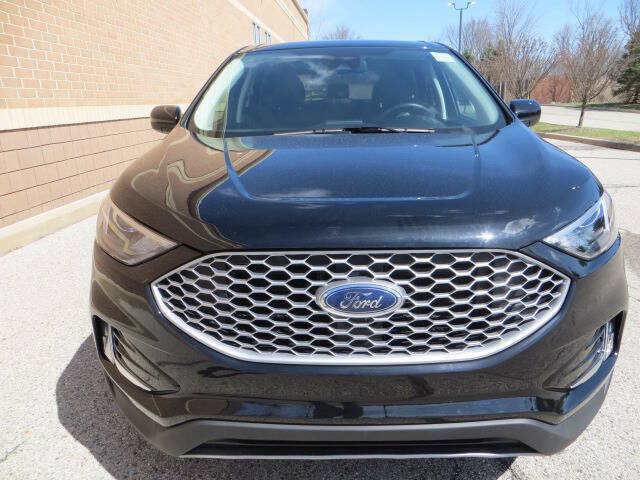 Used 2024 Ford Edge SEL w/ Convenience Package AWD/4WD image 12
